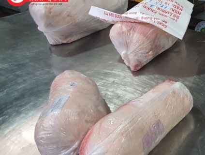 Heo sữa đông lạnh tp HCM và Đà Nẵng
