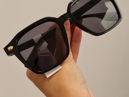 Kính new West Italy chống 100%UV săn sales tại Anh chính hãng có bill