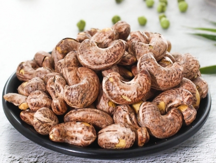 Hạt điều rang muối Bình Phước Nut Farm