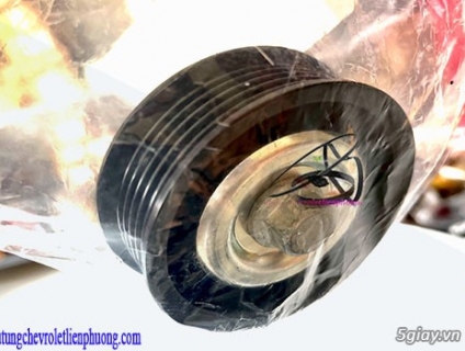 PULY TĂNG TỔNG RÃNH NHỰA XE CHEVROLET COLORADO