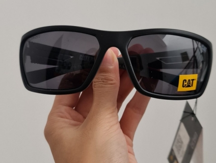 Kính new Caterpillar UK chống 100%UV chống chói săn sales tại Anh có b