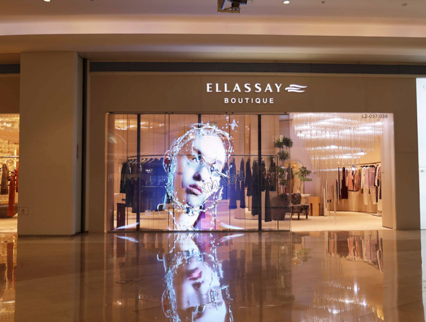 Cách sử dụng màn hình LED trong nhà để tăng sự thu hút cho cửa hàng