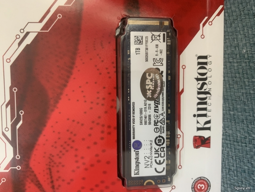 NVMe Kingston - 1TB - Fullbox - Mới 100% BH 3 Năm . Box Orico M2PJ-C3