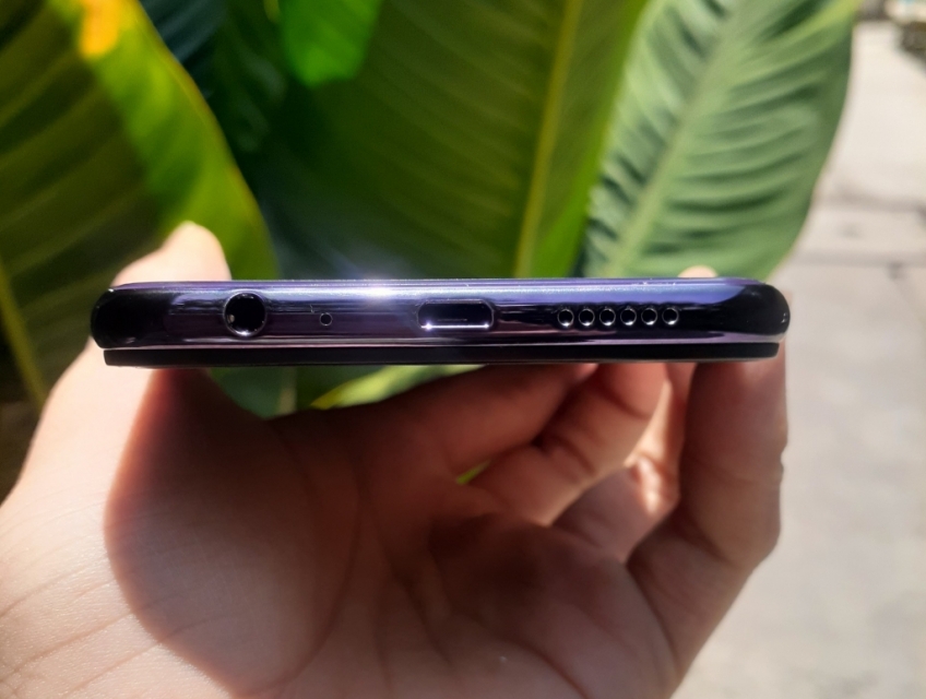 Cần bán: Oppo F9 Ram 6/128GB tặng ốp dẻo