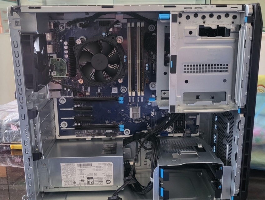 HP Z2-G5 Workstation ĐỒ HOẠI VÀ CHƠI GAMES, MỚI 100% THỪA DỰ ÁN 13TR