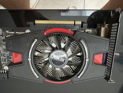 asus gtx550ti 1gb bị sọc giá 130k