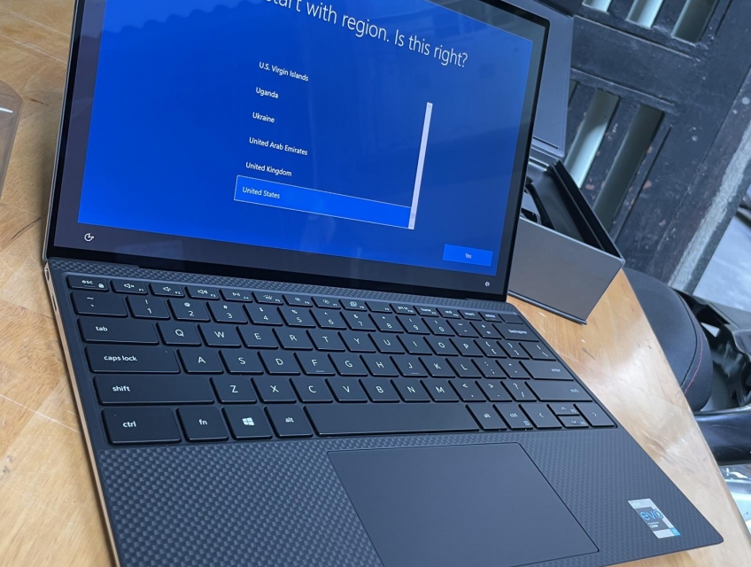 Laptop dell xps 9310 core i7-1185G7 ram 16g, ssd 512g, màn 4k touch