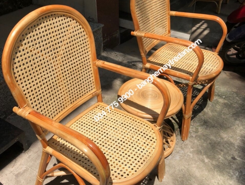 Ghế mây tự nhiên ốp lưới mắt cáo