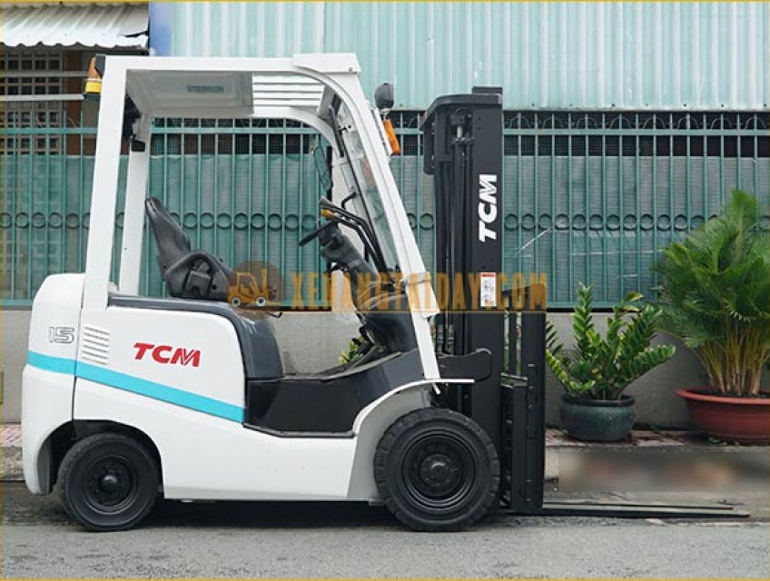 Xe nâng dầu đã qua sử dụng máy tốt, giá rẻ