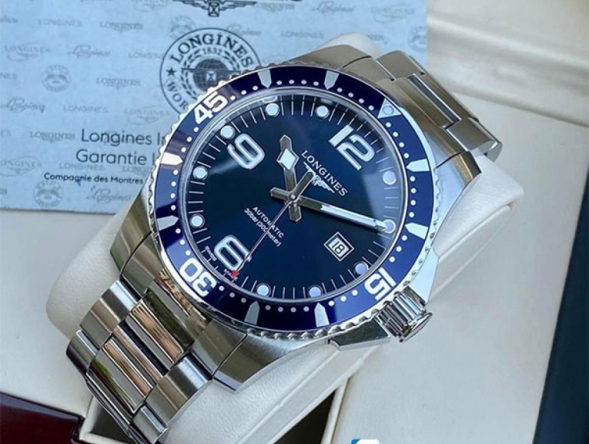 Shop Longines Thụy Sỹ new fullbox & cổ xưa vàng 18K còn 9.500.000đ