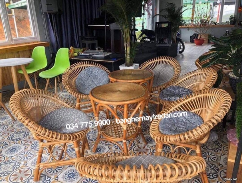 Bàn ghế sen mây tự nhiên giá rẻ