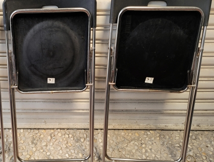 Thanh lý vài cái ghế xếp Xuân Hoà cũ