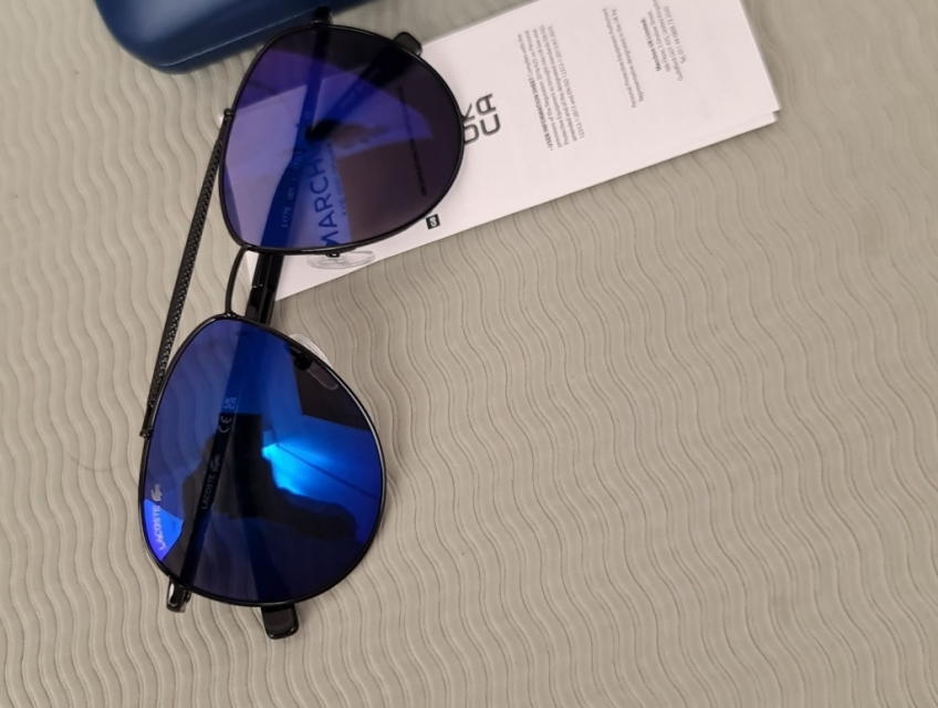 Kính new Fullbox Lacoste chính hãng săn sales tại Anh chống 100%UV