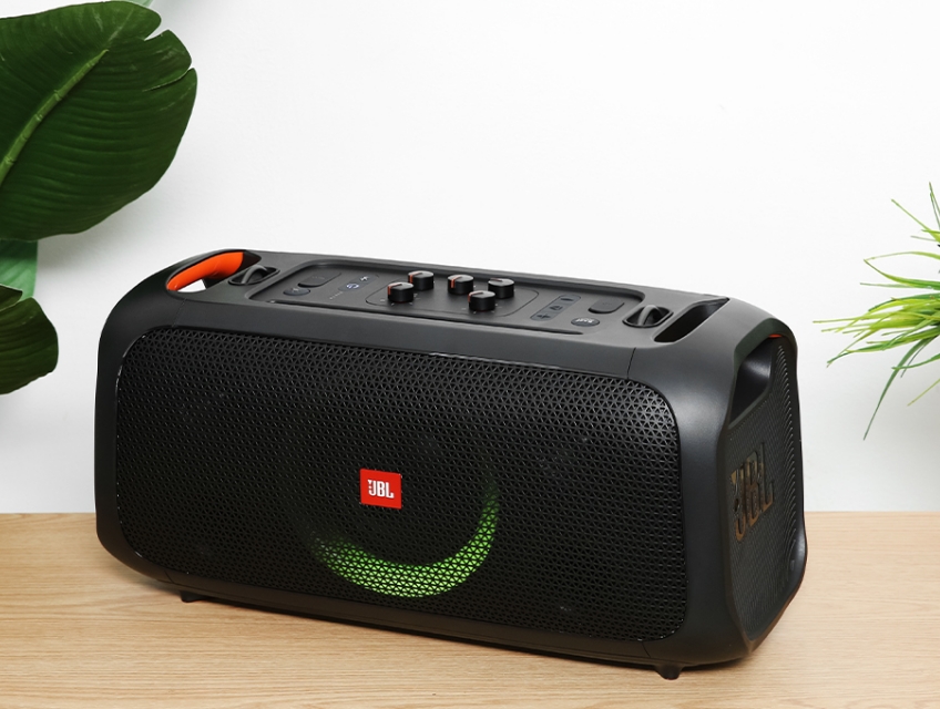 Loa JBL - Âm Thanh Chất Lượng Cao Được Lưu Dấu Trong Thời Gian