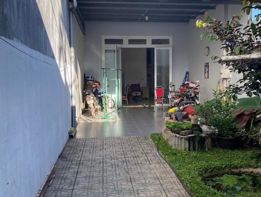 BÁN NHÀ ĐẸP MẶT TIỀN ĐƯỜNG NGUYỄN BỈNH KHIÊM THUỘC TT LIÊN NGHĨA -