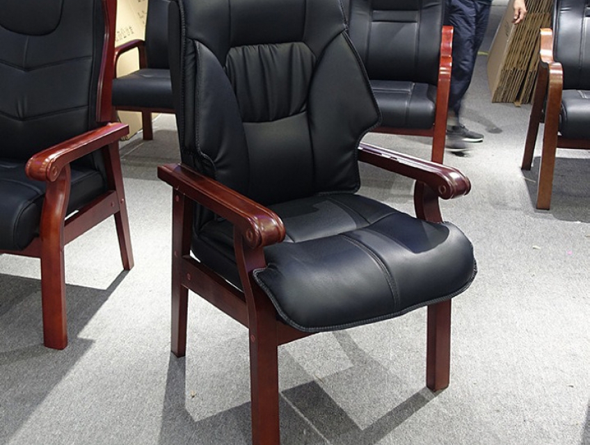 Tiêu chí lựa chọn Ghế gỗ giám đốc cao cấp bạn nên biết