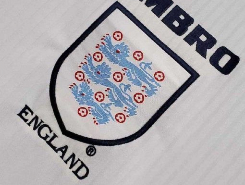 Bộ Quần Áo Bóng Đá Tuyển Anh Tay Ngắn Retro - QA08 - HT SPORTS