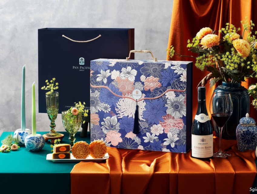 Bánh trung thu khách sạn Pan Pacific 2024