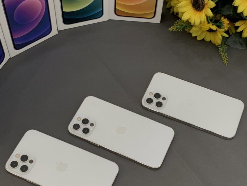 iphone 12pro vs 12pm 256gb LL