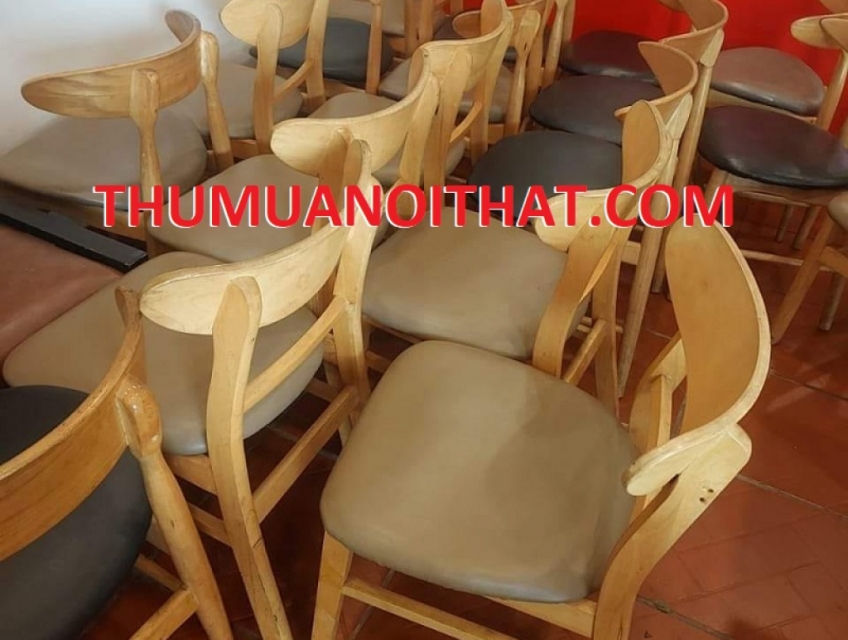 Dịch vụ thu mua bàn ghế gỗ giá cao