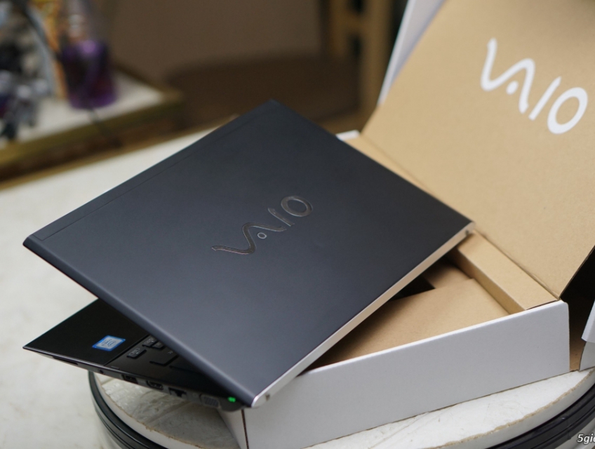 Laptop SONY VAIO _ VJS13