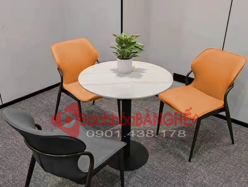 Bộ bàn tròn mặt đá ghế da màu cam xám tiếp khách tại HCM