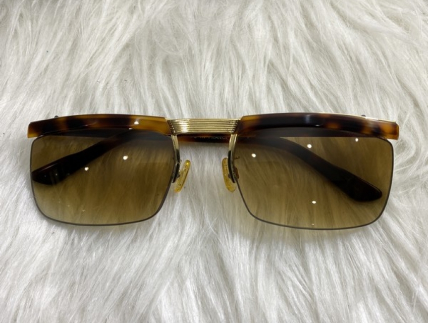 Kính mát nam nylor pháp chính hãng gọng màu đổi mồi đẹp sang cho nam