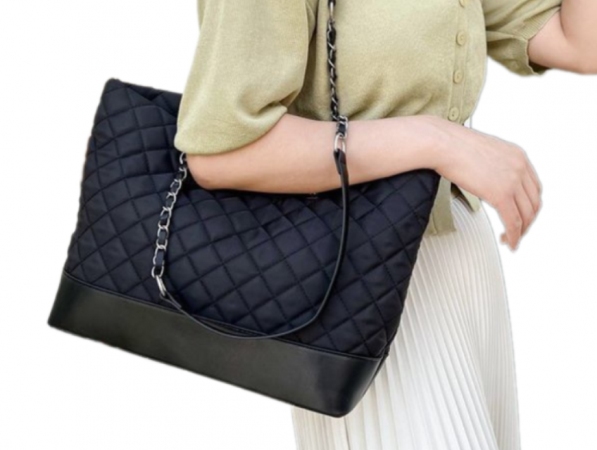 Mix & Match Cùng Túi Xách Size To đơn giản