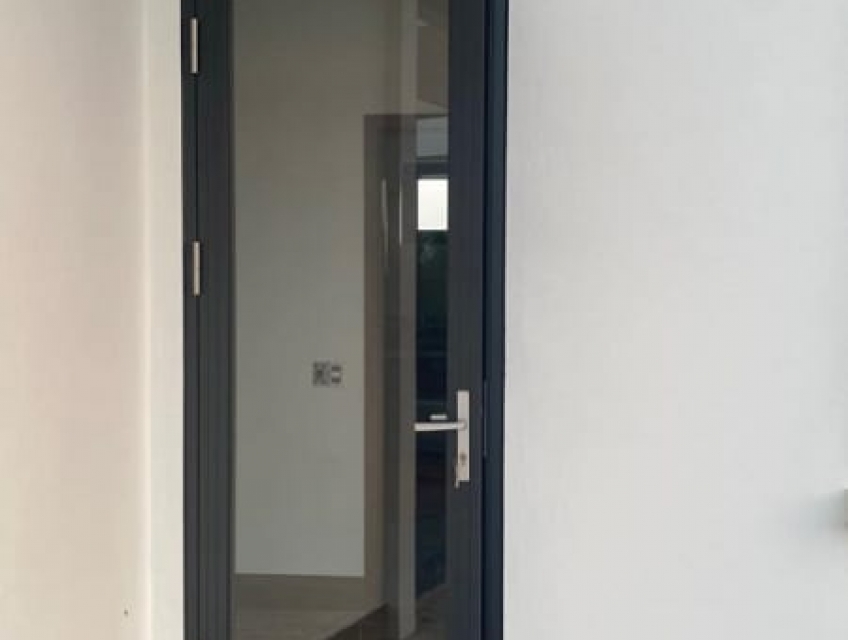 Làm thế nào để cửa nhôm Xingfa 1 cánh cải thiện ánh sáng tự nhiên tron