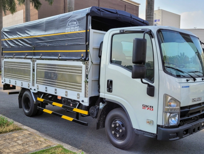bé ISUZU QKR 270