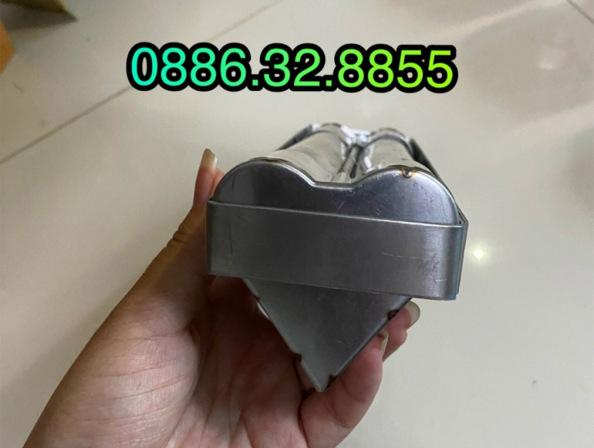 Khuôn giò hình Trái Tim độc lạ - hàng dày, chất liệu inox xịn