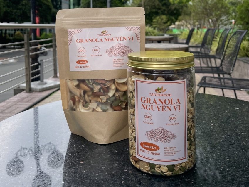 Ngũ Cốc Granola Ăn Kiêng: Bí Quyết Cải Thiện Sức Khỏe