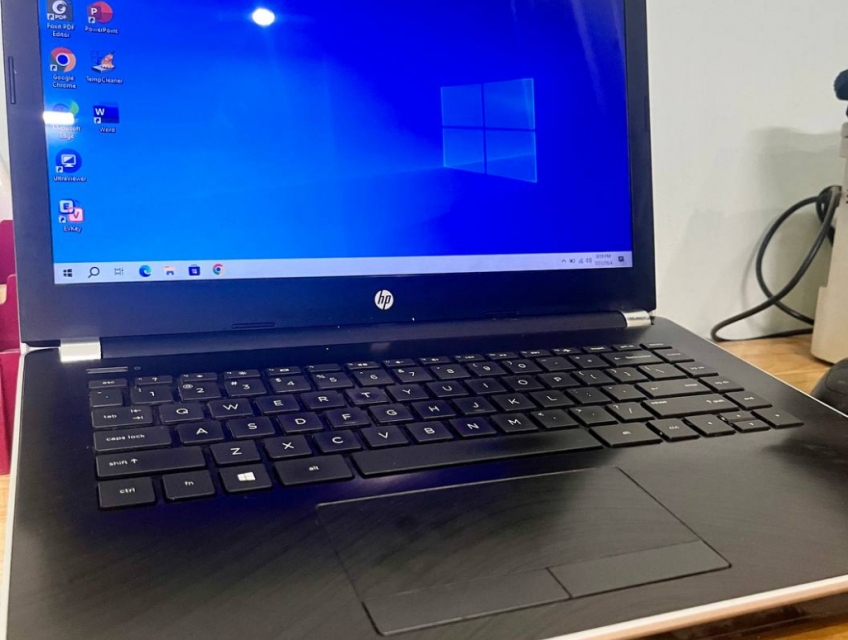 Bán laptop HP core i5 gen 7, ram 8G, 500G ổ cứng, mới 95%