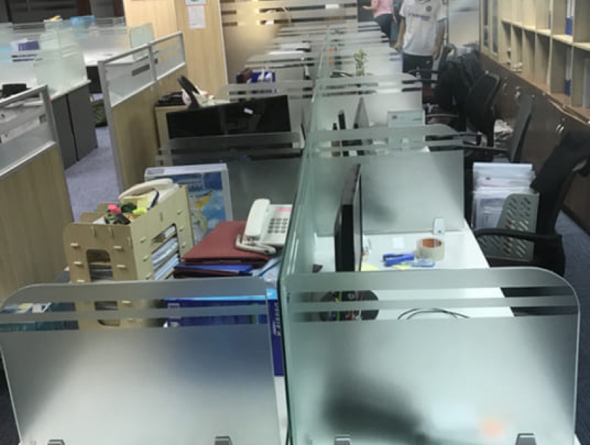 Vách ngăn kính cho phòng làm việc tại nhà