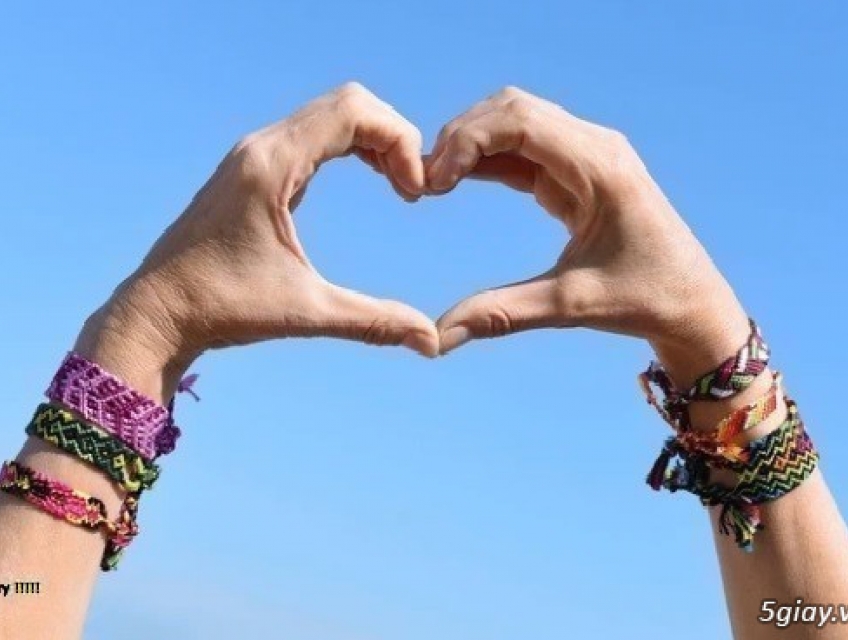 Nguyên Tắc Đeo Vòng Tay – Tạo Phong Cách Và May Mắn