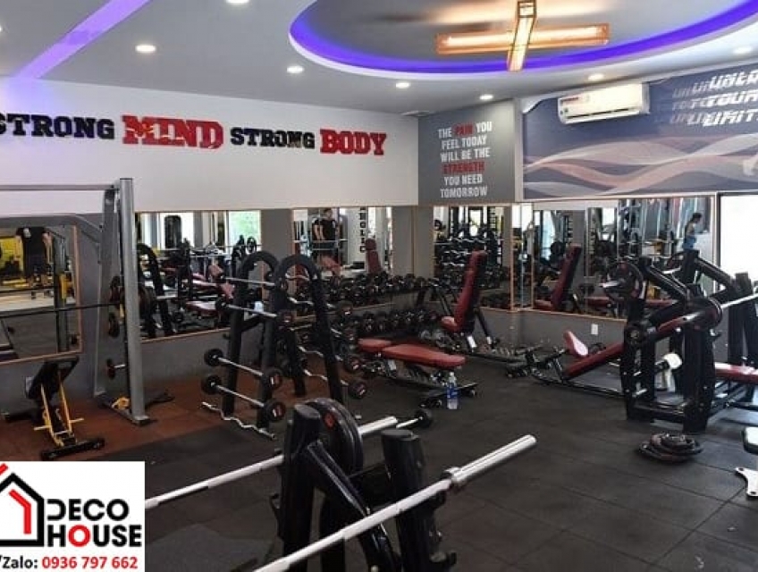 Phong cách thiết kế gương phòng gym và ảnh hưởng đến môi trường luyện