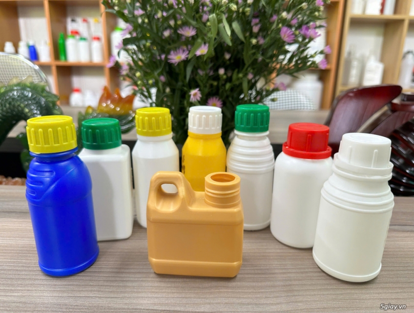 Bộ Chai Nhựa 100ml Đa Dạng Kiểu Dáng