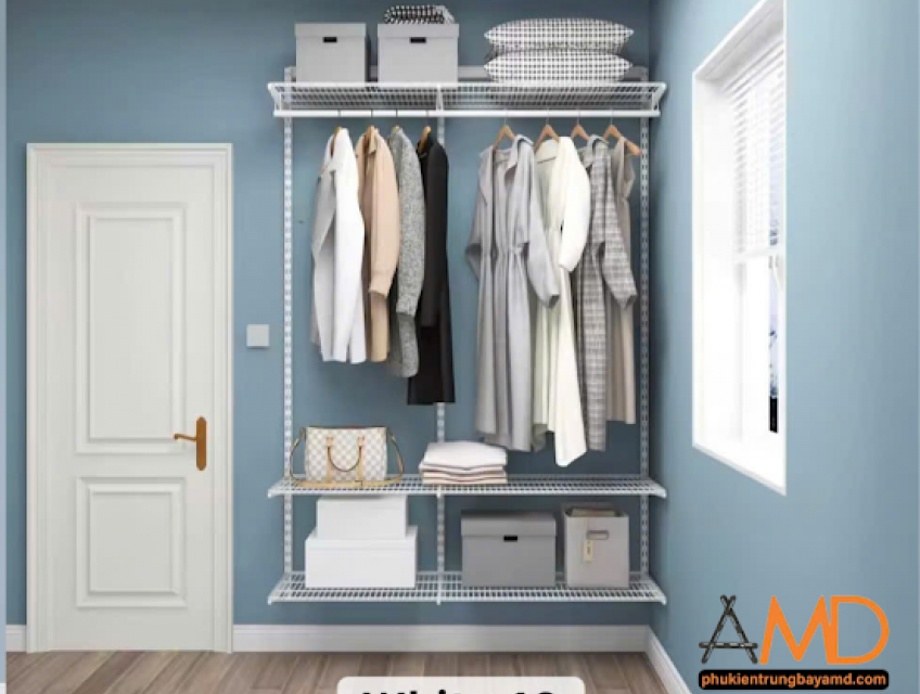 Tủ quần áo quá chật – đã có bộ kệ chia tầng, phân khu rõ ràng