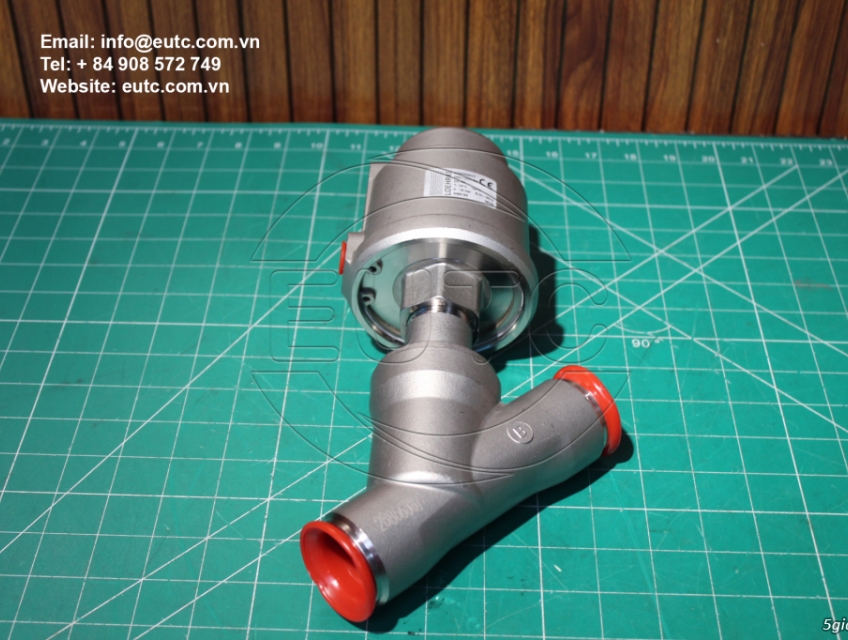 Van Điều Khiển Piston Loehrke