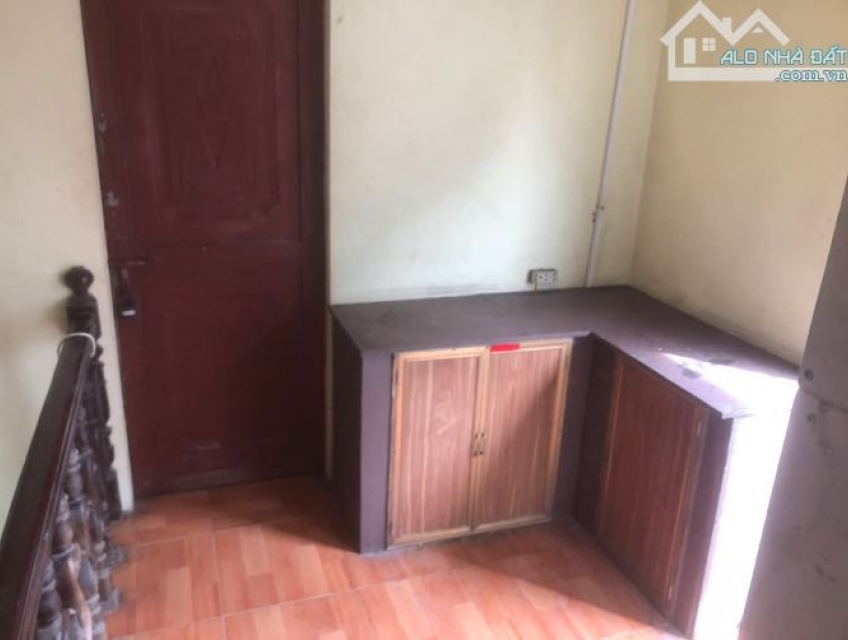 Cho thuê phòng trọ tầng 4, vệ sinh khép kín, ngõ 2 Phố Chu Huy Mân,