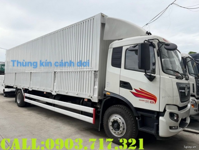 Xe tải DongFeng KR180 thùng kín cánh dơi 9m6