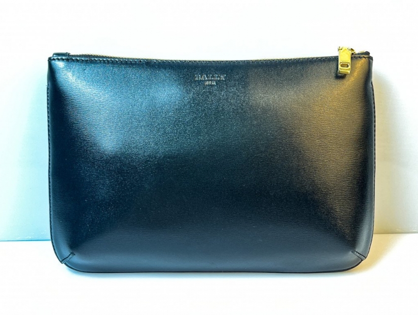 Túi đeo chéo kết hợp clutch Bally size mini da đen chuyên chiếc 28600