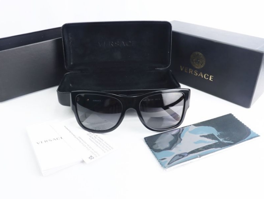Kính mát Nữ Versace tròng đen nhạt - Chính Hãng Made in Italy 57521