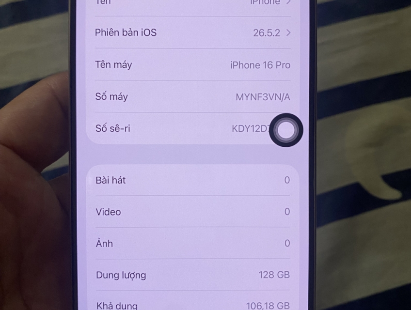 Cần bán iphone 16 pro 128GB GOLD SA MẠC hàng VN full zin áp 100%.