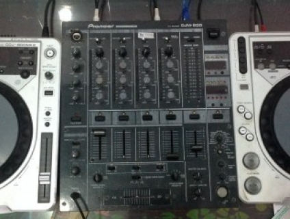 BÁN SET PIONEER: 2 CDJ 800 MK2, 1 DJM 600, 1 HEADPHONE TECHNICS DJ1200