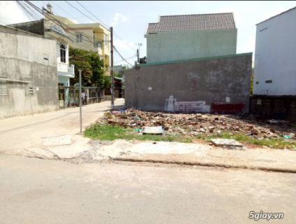 Cần  bàn 450m2 đất ở đường Dương Công Khi , tân thời nhì, hocmon, SHR