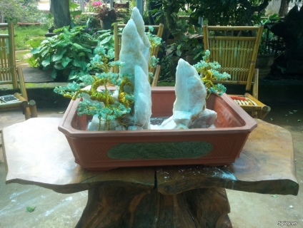 Bể non bộ đá quý thạch anh