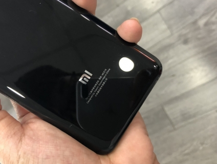 Xiaomi Mi 6 6gb/64Gb Black Camera kép