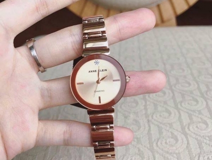 Đồng hồ authentic