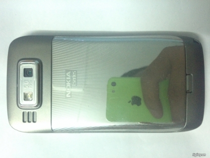 Cần bán: Nokia E72 zin zin zin